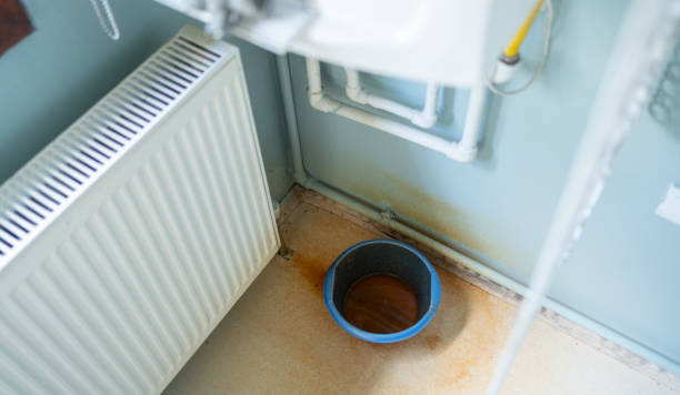 Best Water damage restoration insurance claims  in Bay Point, CA